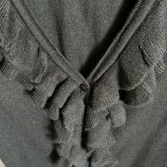 NY&C Ruffle Cardigan - Picture 3 of 4
